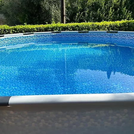 Parte Di Casa Con Giardino E Piscina Casa vacanze
